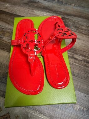 MILLER PATENT SANDAL Blazing Red